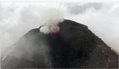 無人機新用途！英國科學(xué)家用其研究活躍火山