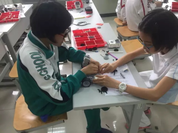 當好幫手精準服務，童程童美助力學校科技活動