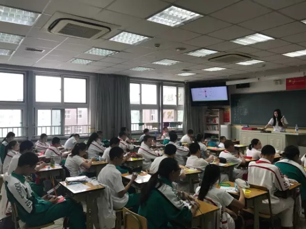 當好幫手精準服務，童程童美助力學校科技活動