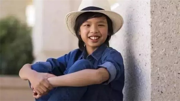 蘋果發(fā)布會(huì)最小程序員 6歲學(xué)編程 已設(shè)計(jì)5款A(yù)PP