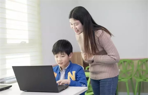 【家長心聲】讓孩子在編程的世界里收獲自信和快樂！
