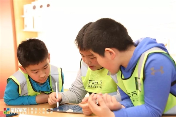 【國內(nèi)營地】童程童美·云南撫仙湖·大疆無人機攝影營報名開啟！